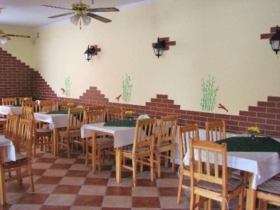 030.jpg